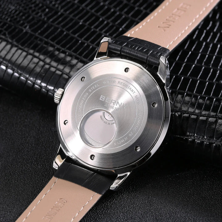 High-End Calendar Sapphire Wristwatch