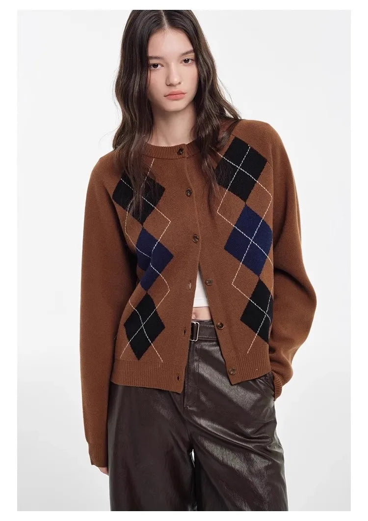 Sweet Diamond-shaped Pattern Cardigan