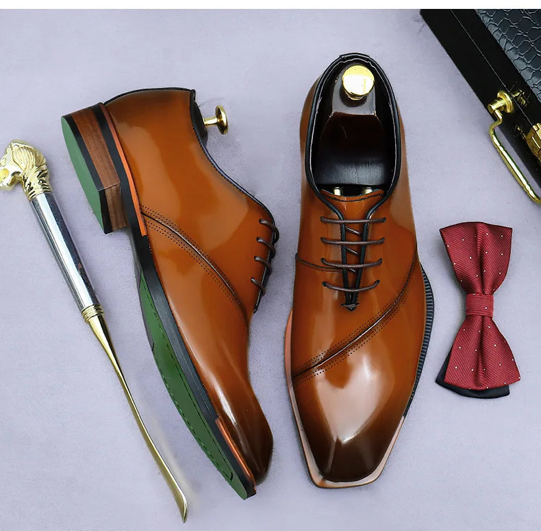 Attractive Lace-Up Oxford Shoes