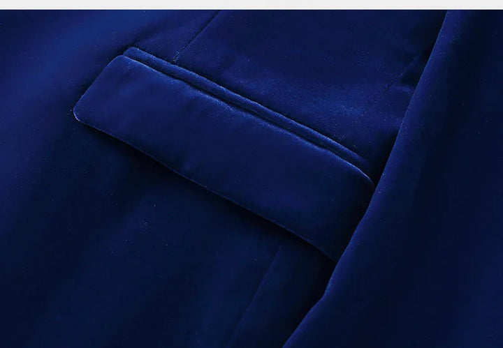 Vintage Fit Velvet Blazer