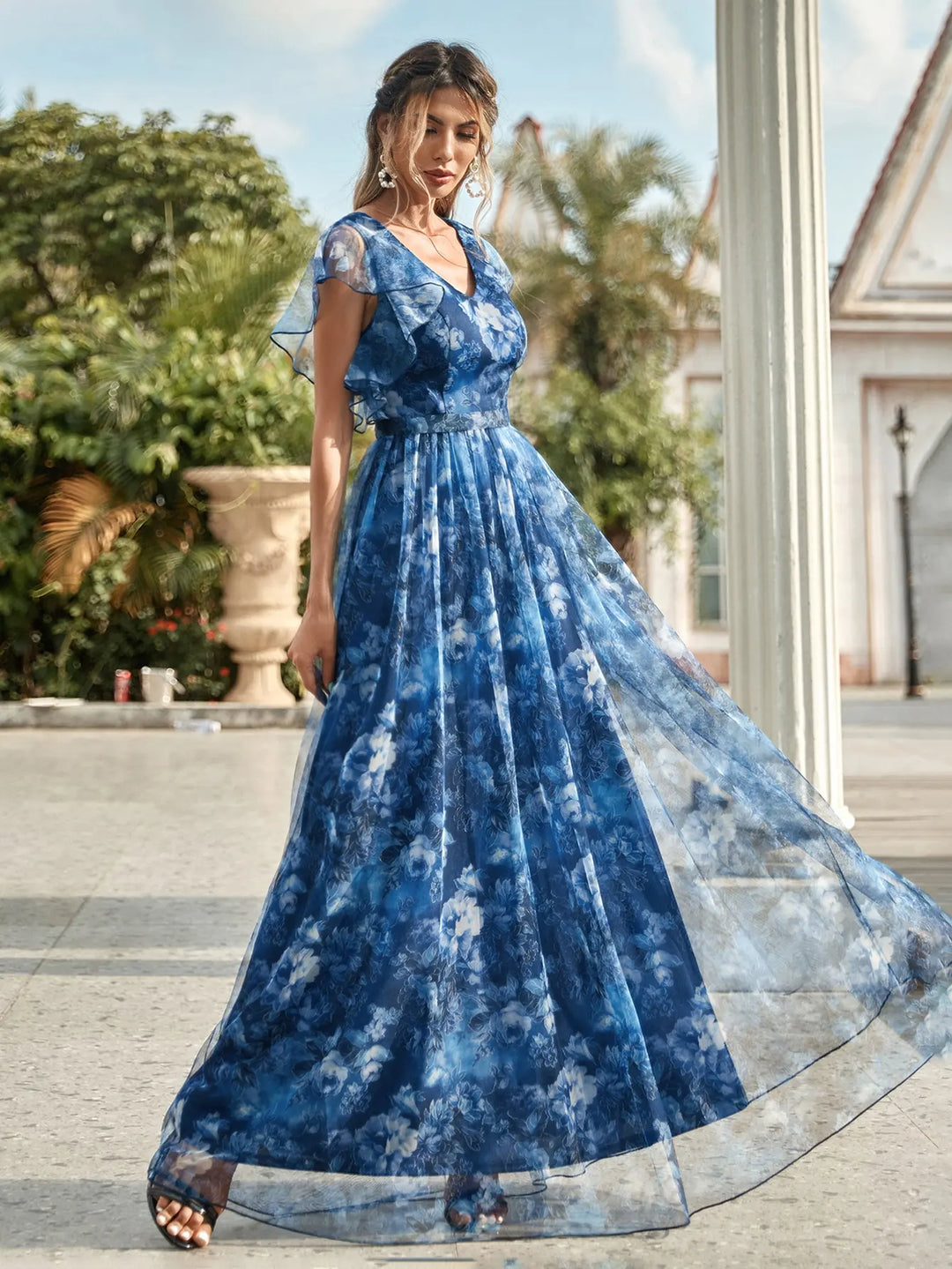 Stunning Ruffled Lace Evening Party Dress