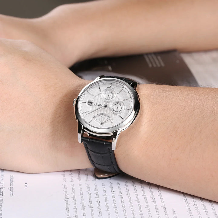 High-End Calendar Sapphire Wristwatch