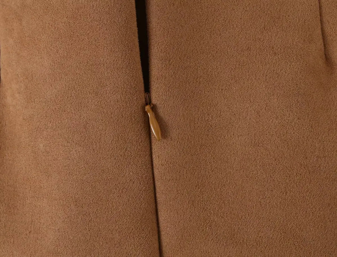 Luxury Hem Slit Pencil Skirt