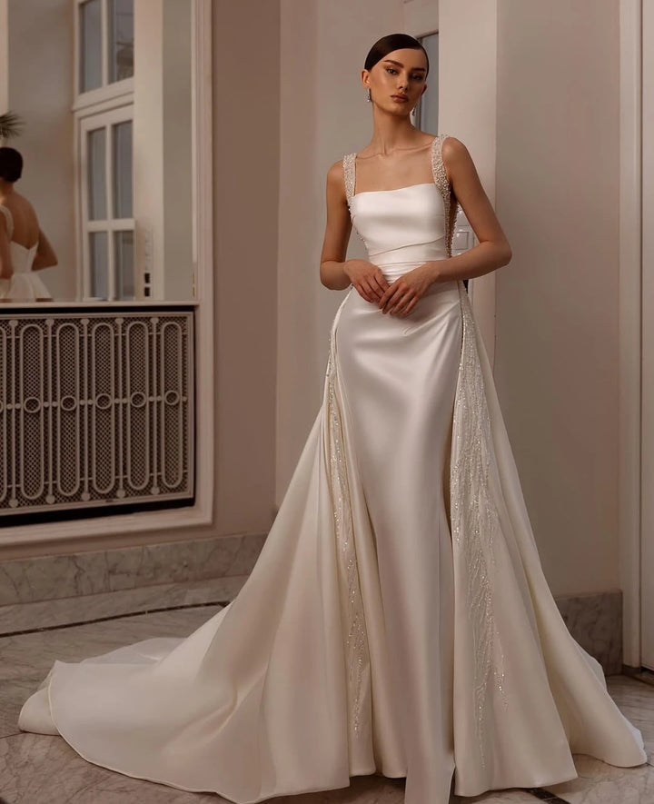 Gorgeous Sequin Beads Backless Wedding Gown