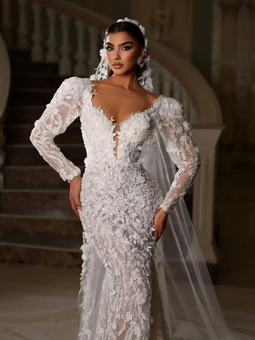 Luxury Appliques Floor-length Arabic Bridal Dress