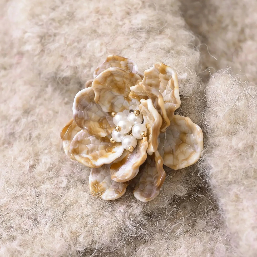 Smooth Knitted Short Cardigan