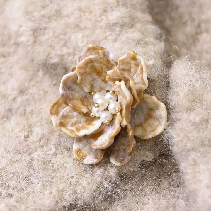 Smooth Knitted Short Cardigan