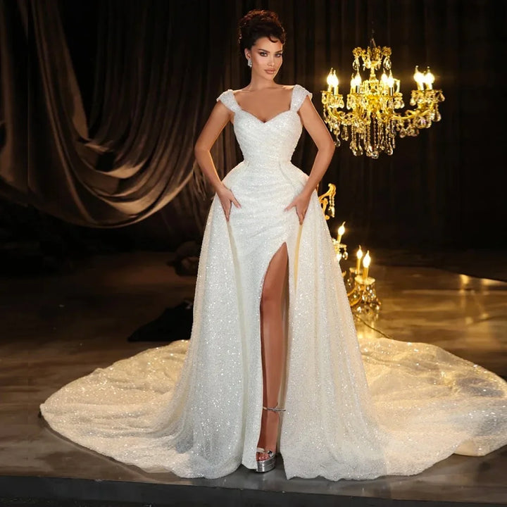 Robe de mariée sirène à épaules dénudées et traîne princesse amovible