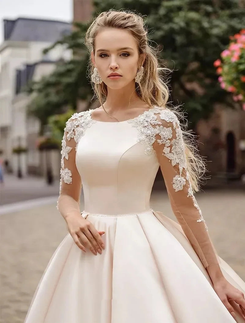 Classic Round Neck Princess Wedding Dress