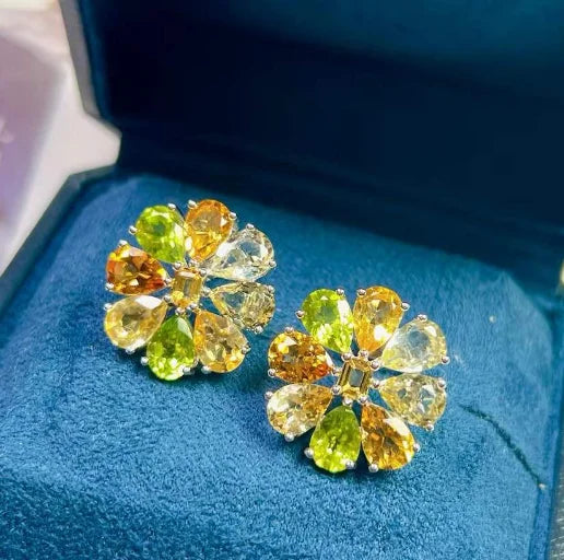 Light Luxury Natural Peridot Earrings
