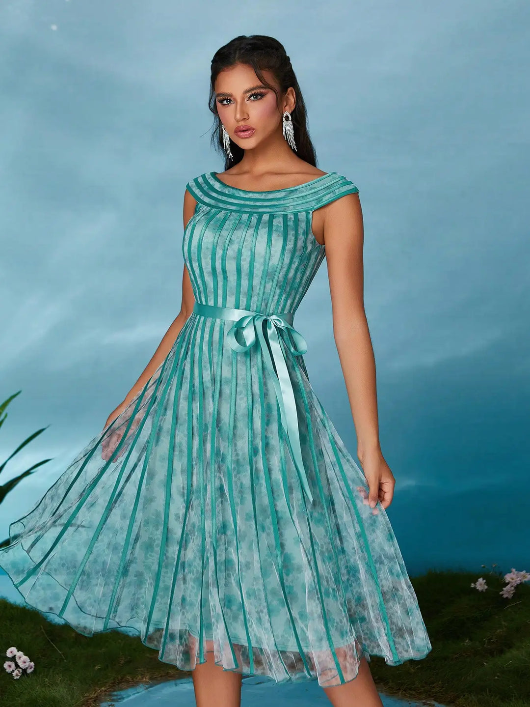 Elegant Round-neck Mesh Evening Dress