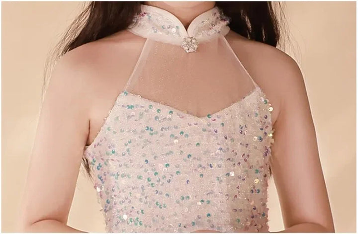 High-End Sequins Trail Girl&
