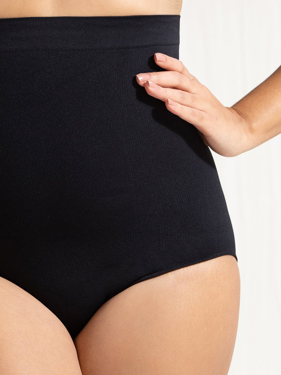 Buy SHAPERQUEEN 102 Women Waist Cincher Girdle Tummy Slimmer Sexy Thong  Panty Shapewear (4XL, White) Online at desertcartBrunei
