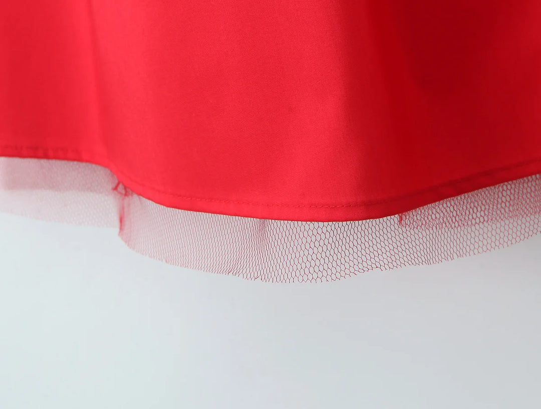 Elegant Halter-neck Evening Ball Gown
