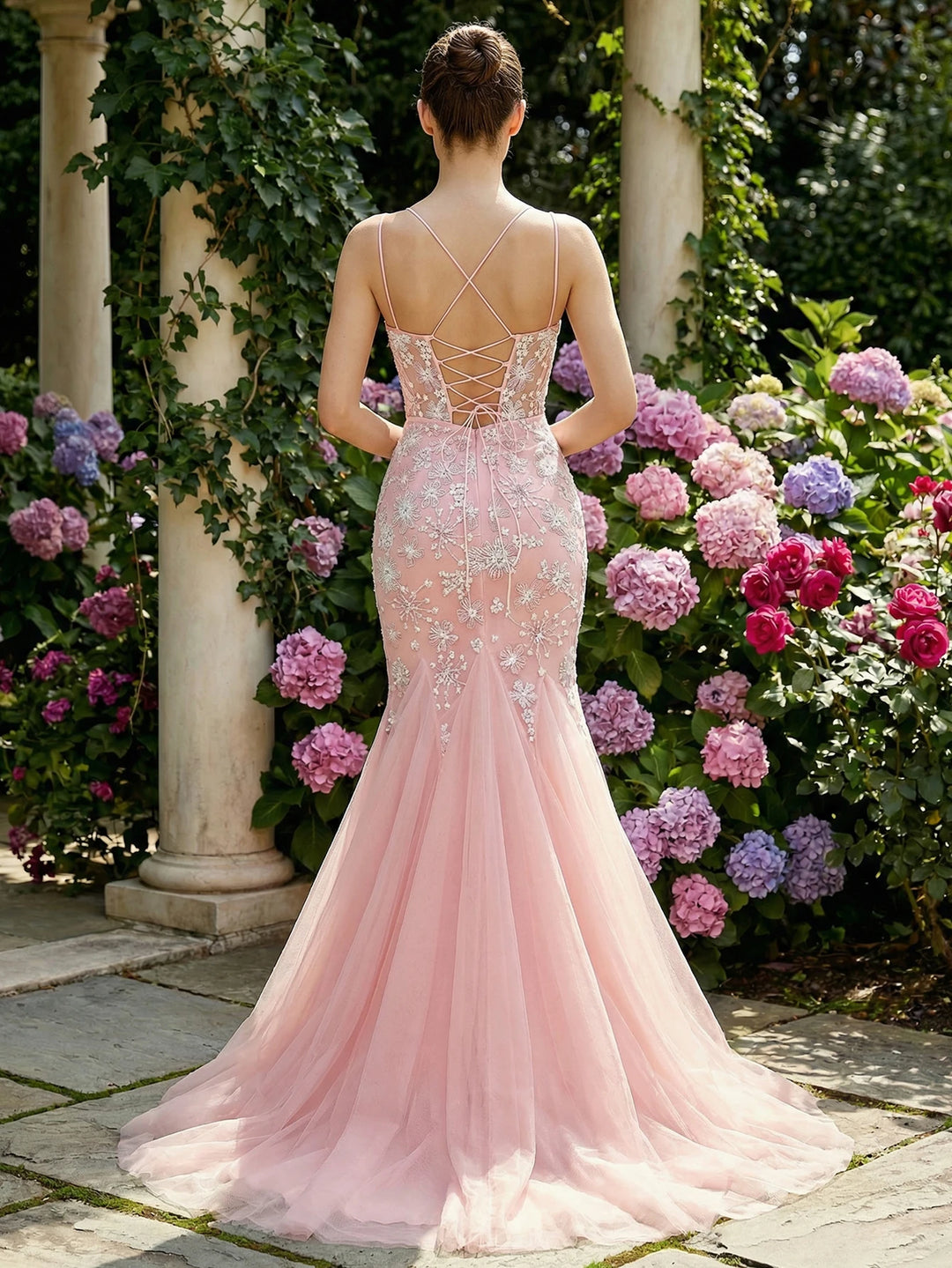 Alluring Tulle Floral Lace Evening Gown