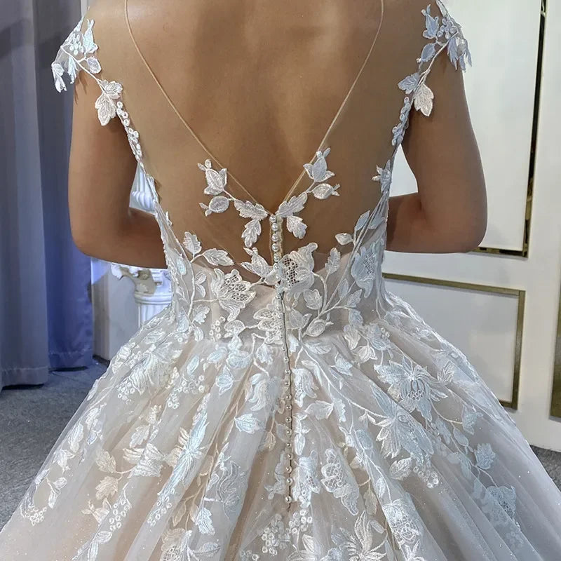 Lovely Embroidered Lace Wedding Dress