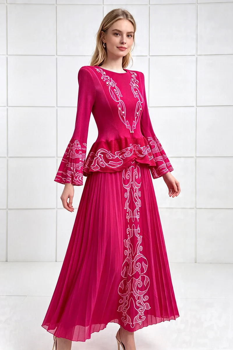 Two-piece set with long-sleeve pleated skirt in fuchsia pink with white scroll print