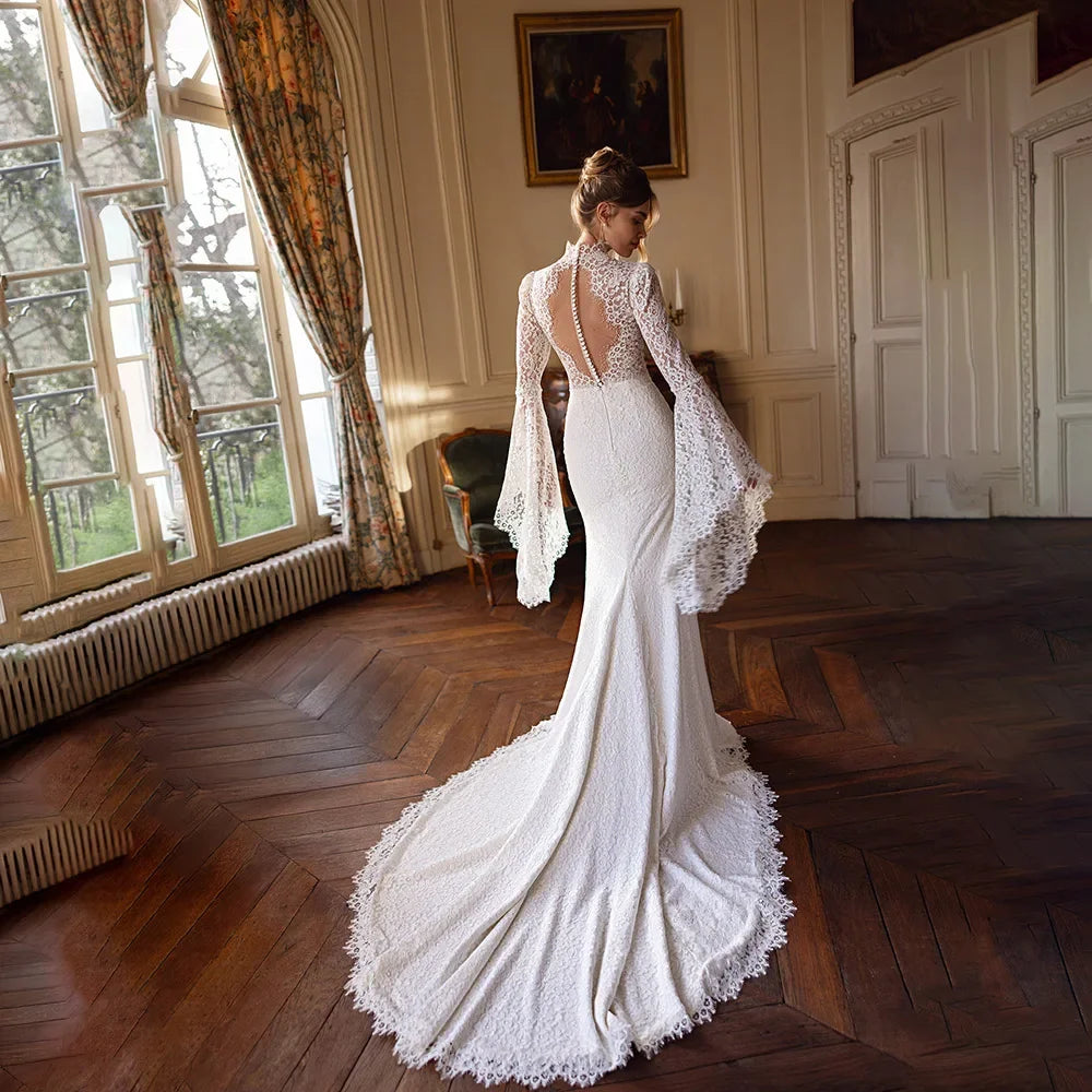 Discerning High Neck Wedding Dress