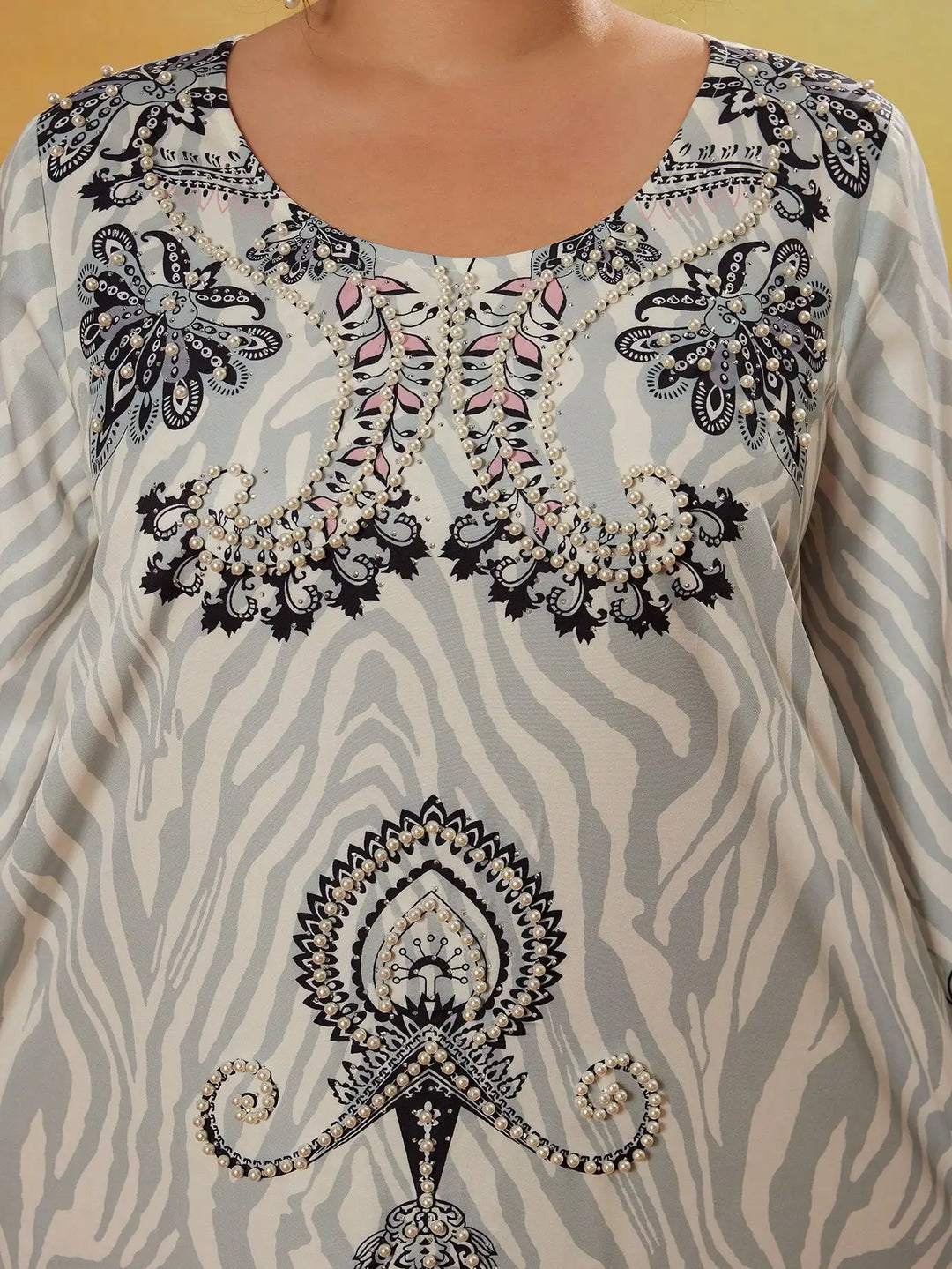 New Elegant Round-neck Abaya