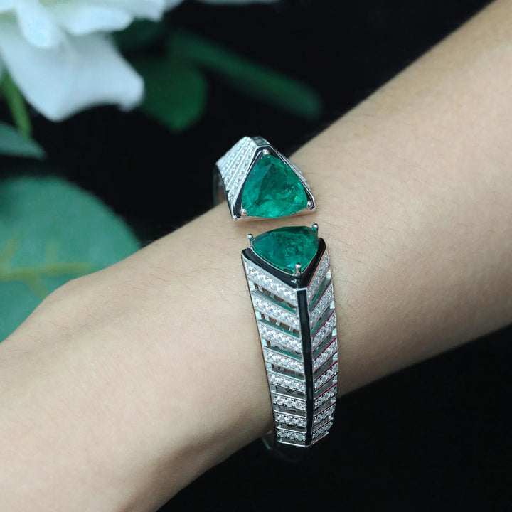 Synthetic Emerald Art Fashion Bangle