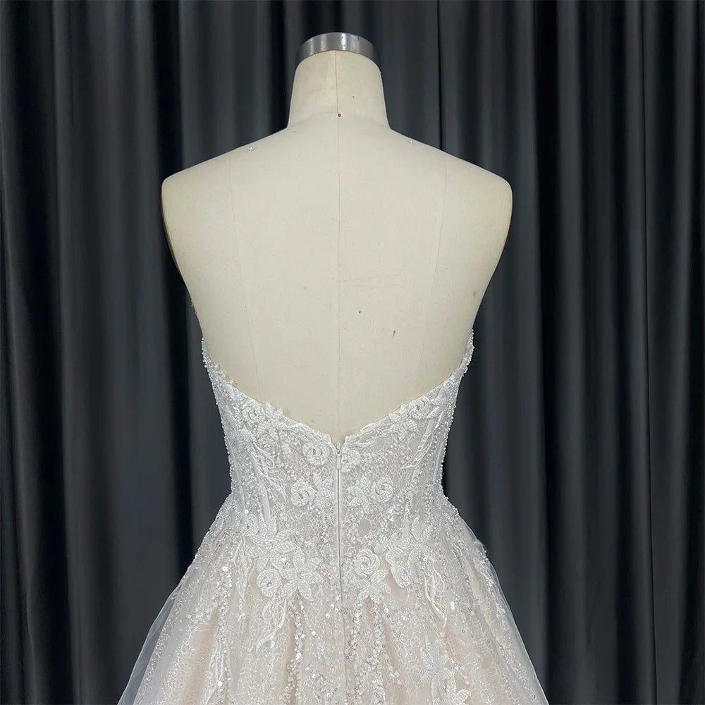 Robes de mariée exquises pour femmes, coupe trapèze, traîne, sexy, sans bretelles, sans manches, robes de mariée personnalisées