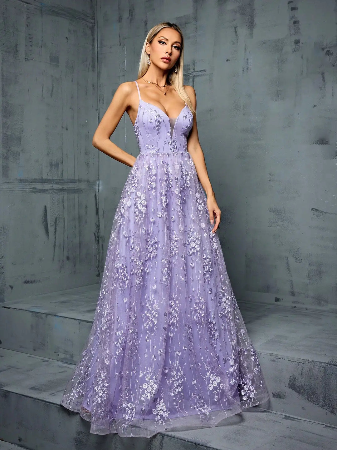 Modish V-Neck Evening Ball Gown