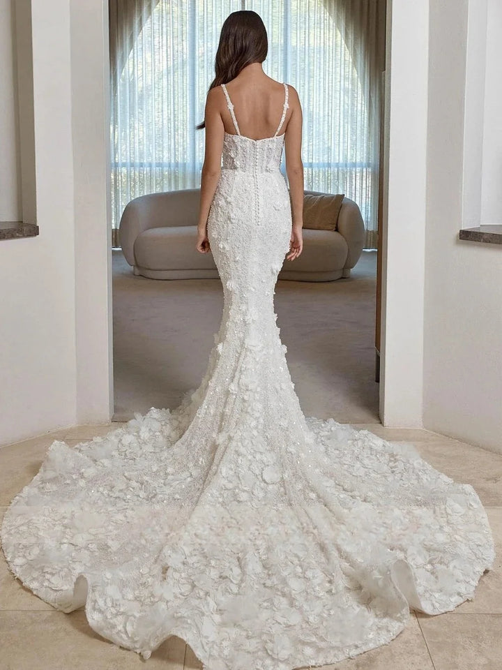 Attractive 3D Floral Lace Bridal Gown