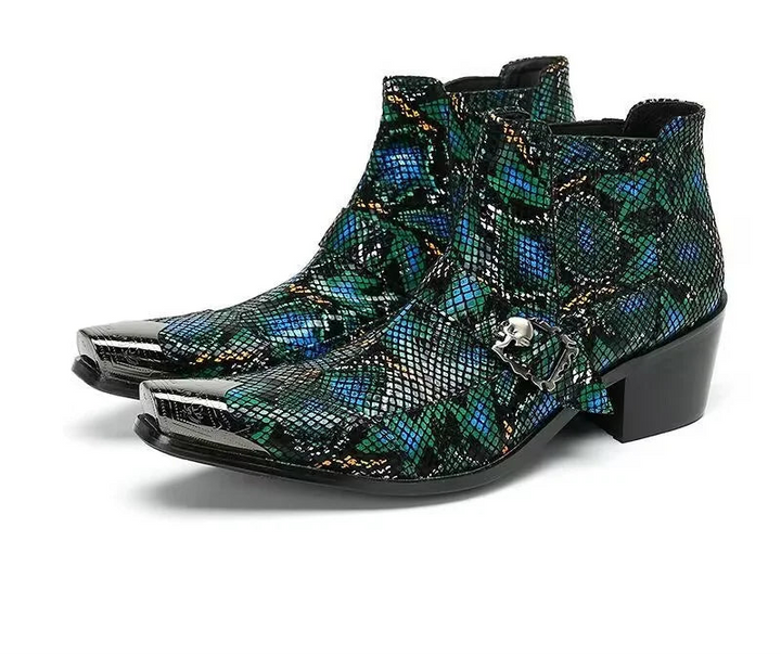 Stylish Belt Buckle Graffiti Boots