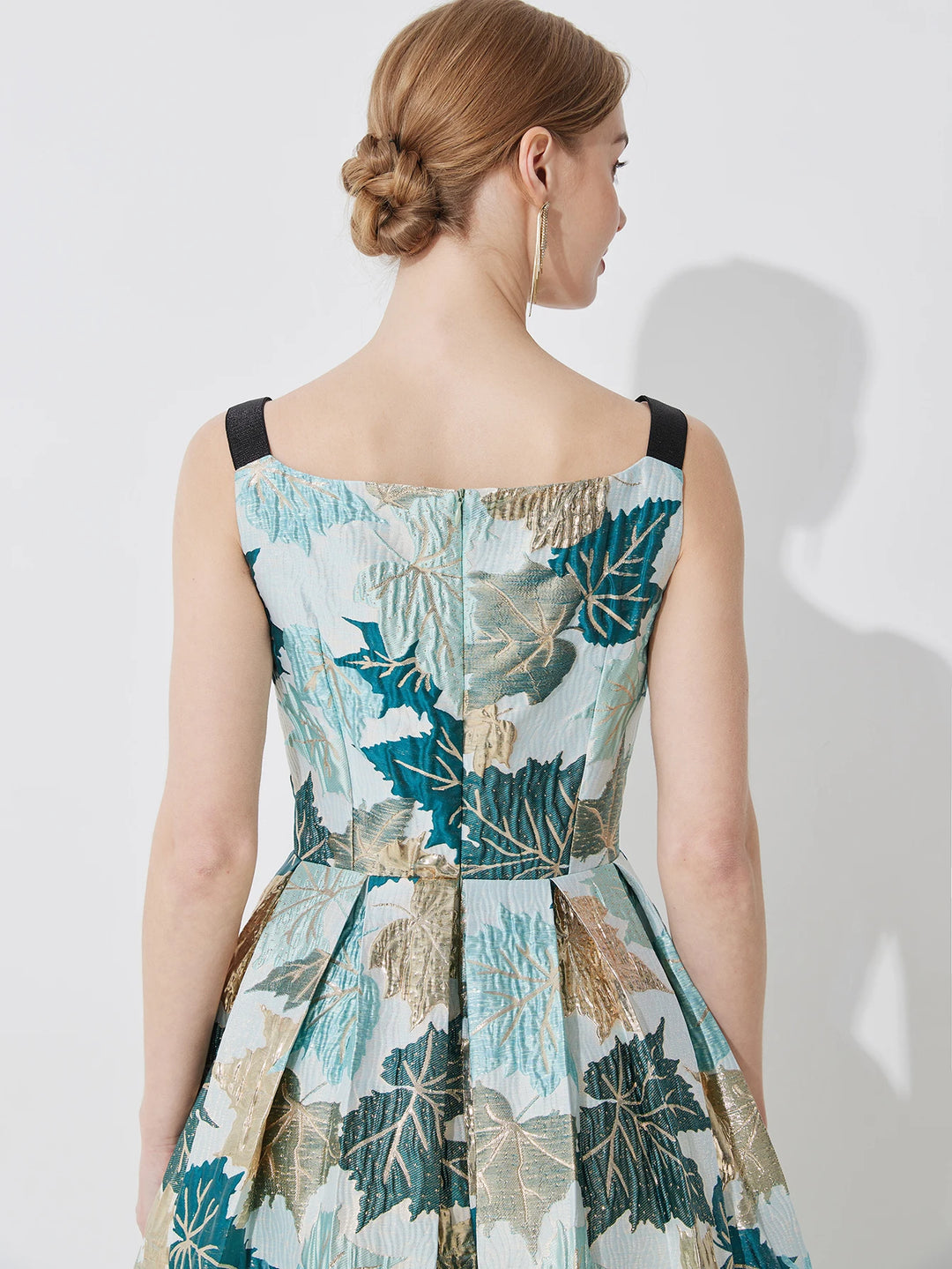 Elegant Jacquard Floral Party Dress