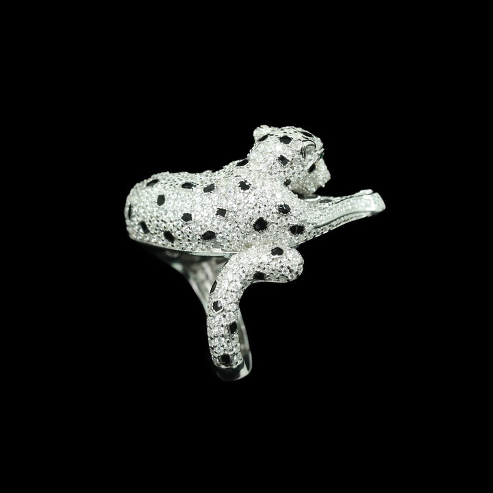 Stunning Panther Shaped Carbon Diamond Ring