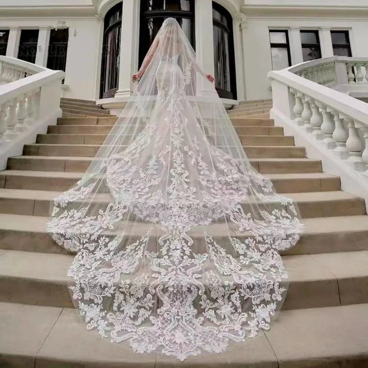 Royal Sequins Lace Bridal Veil