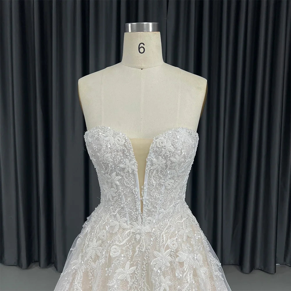 Robes de mariée exquises pour femmes, coupe trapèze, traîne, sexy, sans bretelles, sans manches, robes de mariée personnalisées