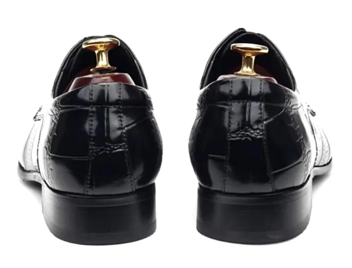 British Style Luxurious Embossed Shoes