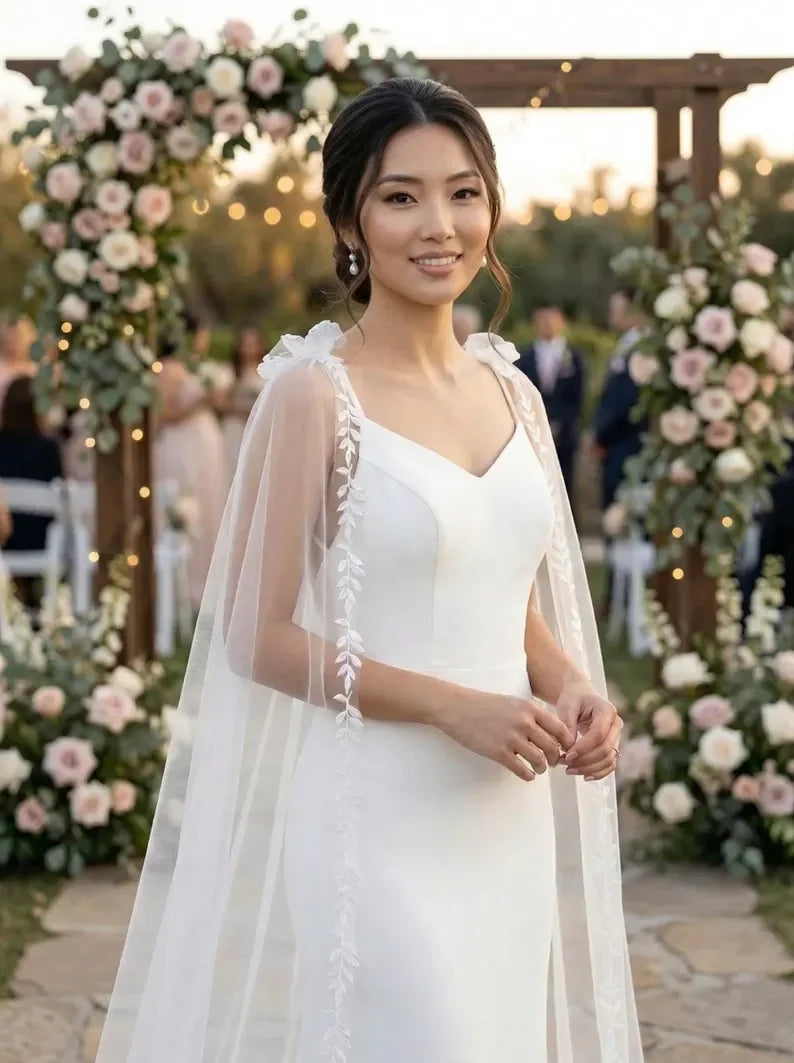Romantic Lace Bridal Clock - With Bridal Shrug