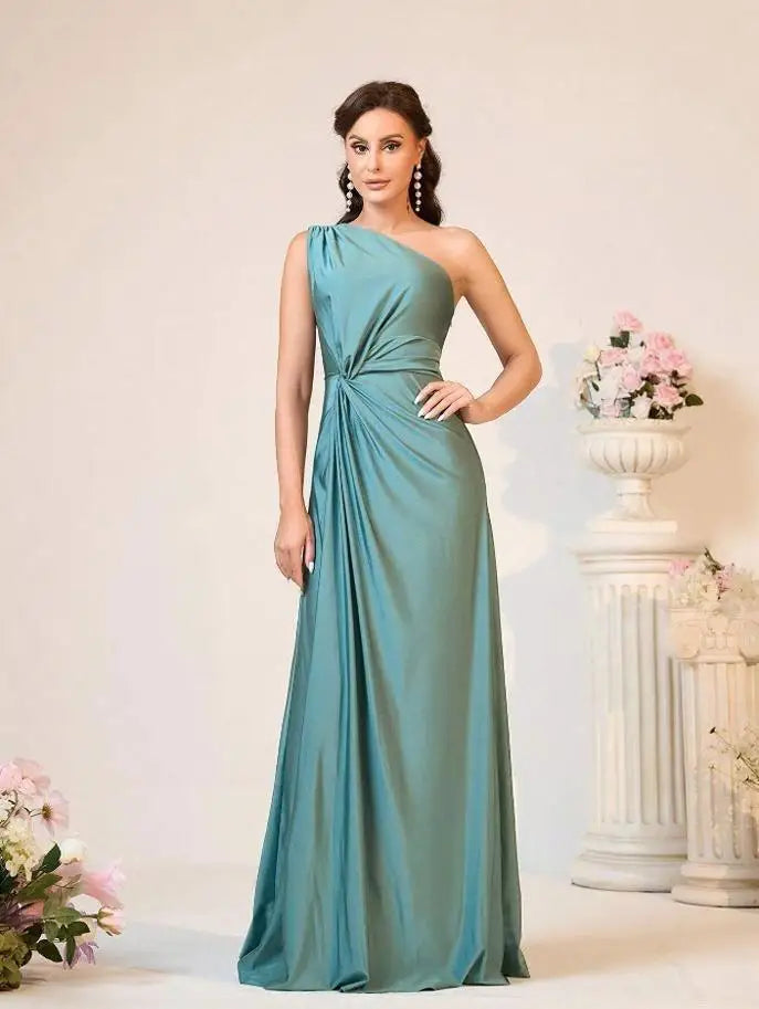 Fashionable Evening Dress
