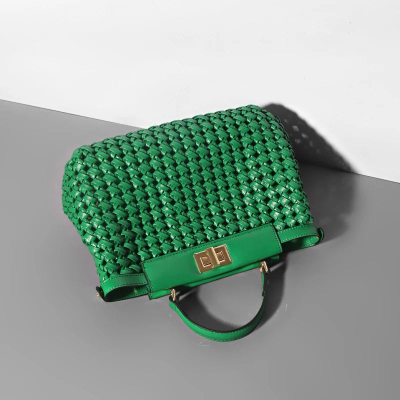 Polished Hollow Out Hand Knitting Handbag