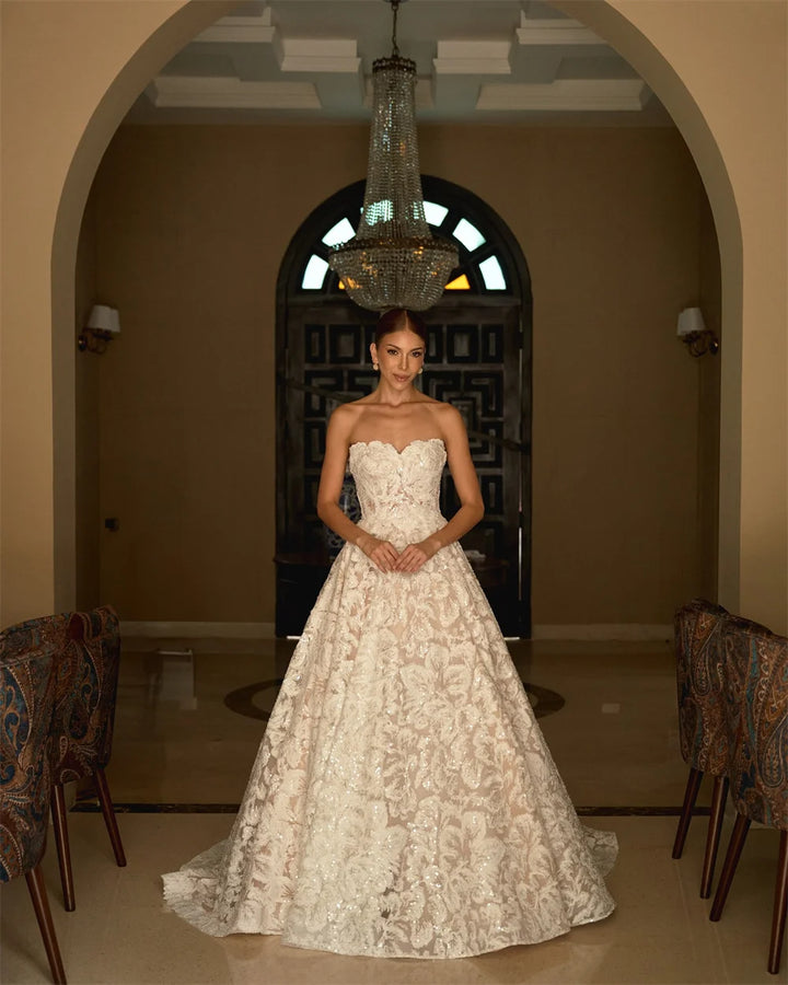 Luxury Glitter Sweetheart Neck Wedding Dress