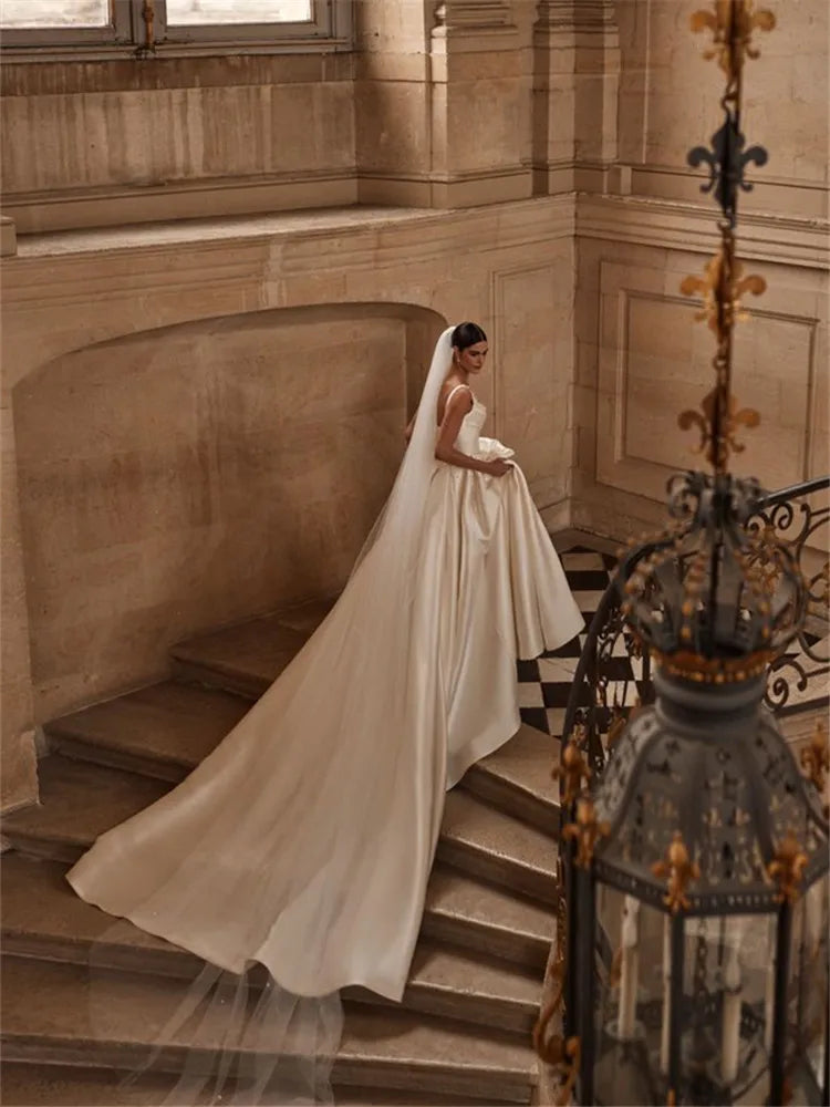 Robe de mariée en satin durable