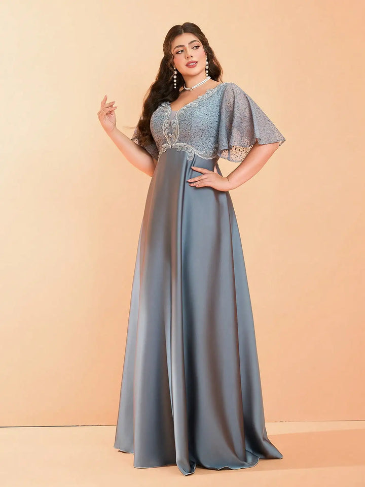 Luxurious Flared Sleeves Curvy Women's Party Gown