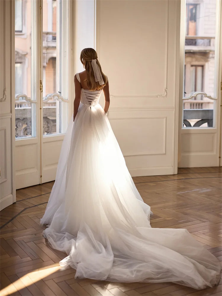 Alluring Spaghetti Straps Bridal Gown