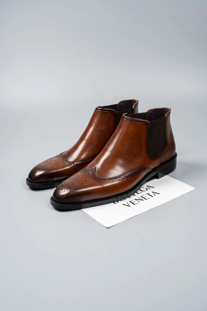 English High-top Embossed Leather Shoes