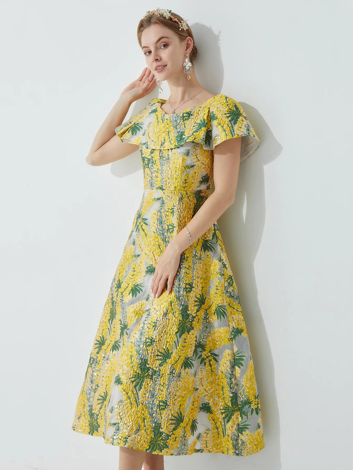 Stylish Waist-Cinching Cocktail Dress