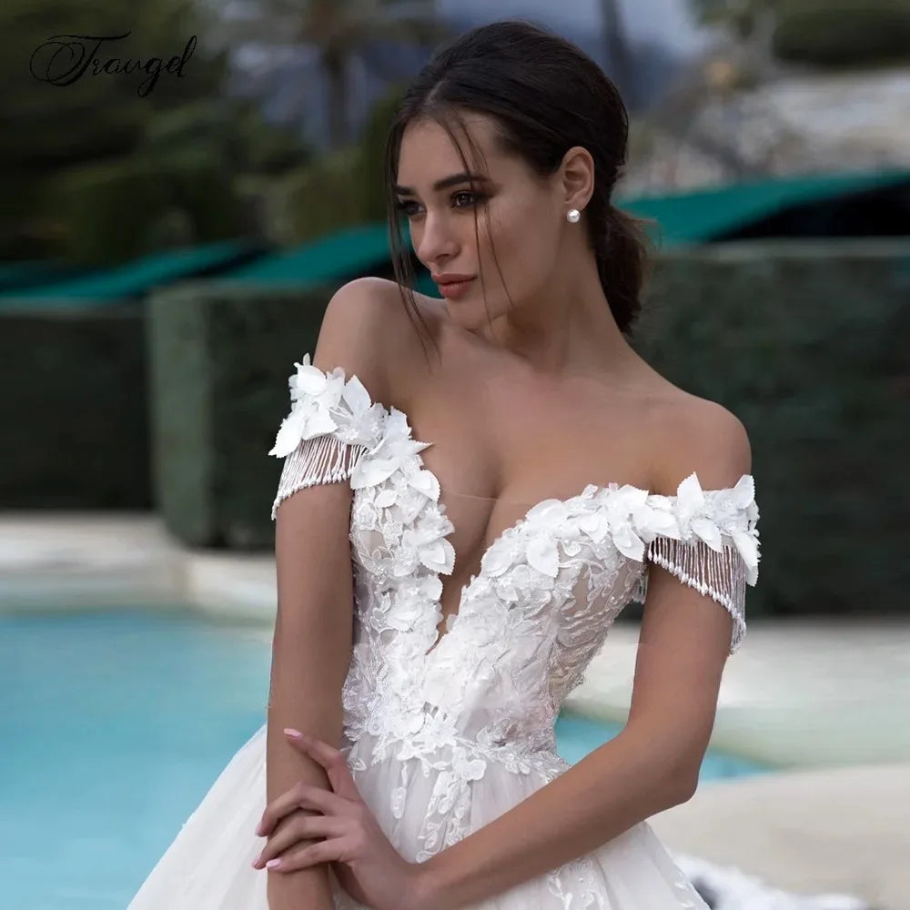 Elegant Appliques Bride Dress