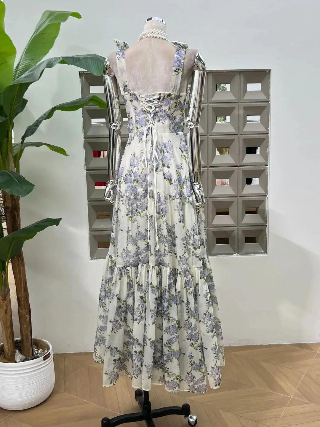 Breathtaking Square Neck Evening Dress