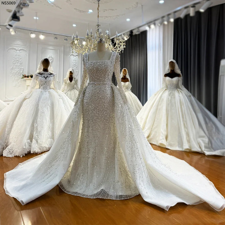 Lovely Appliques High-Neck Bridal Gown