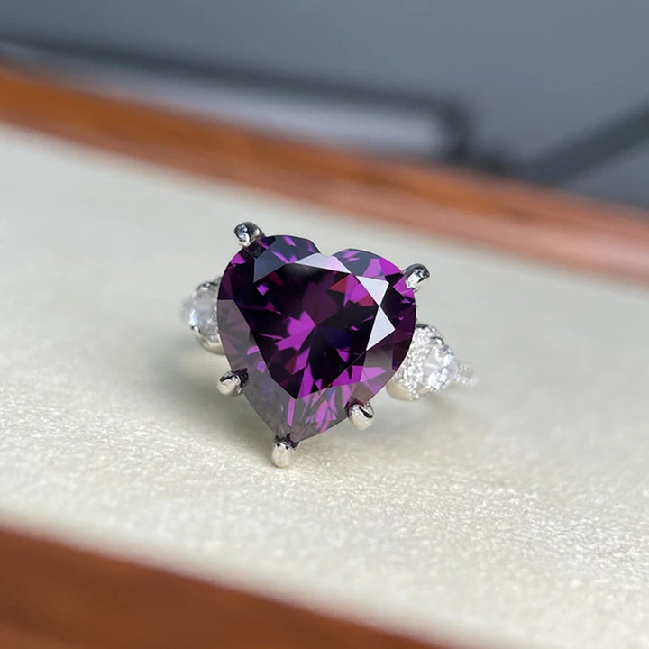 Fine Amethyst High Carbon Diamond Ring