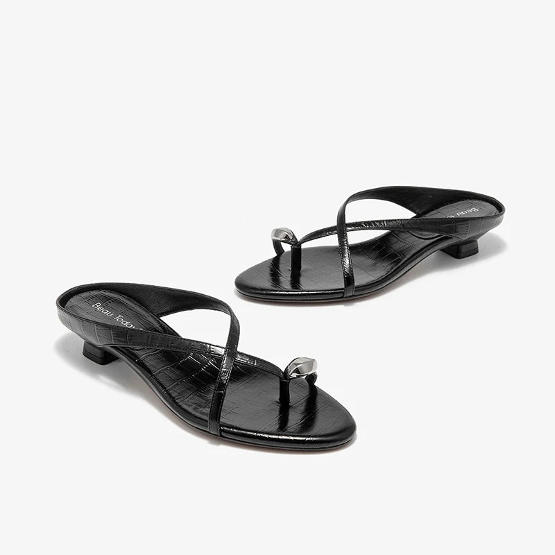 Cross Strap Sleek Leather Sandals