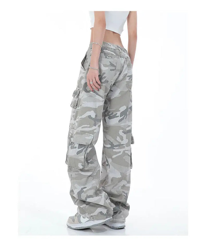 Wide Legs Camouflage Cargo Pants