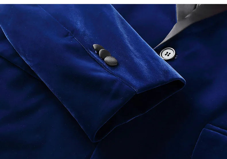 Vintage Fit Velvet Blazer