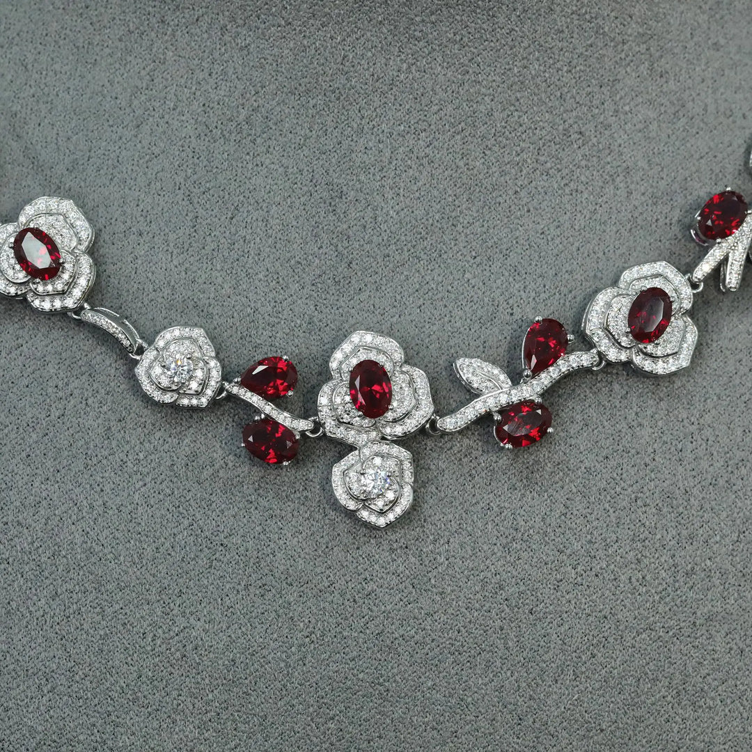 Elegant Carbon Diamond Rose Neckless
